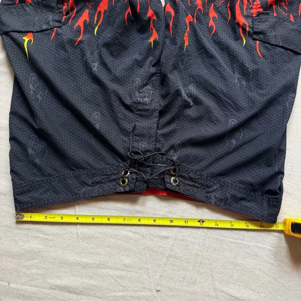 Vintage Y2K Board Shorts Men's 34 Flaming Skulls Skater Grunge Steve & Barry's